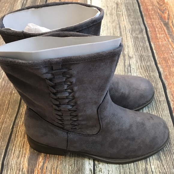 Dolce by Mojo Moxy | Jody Bootie Gray Suede Boots - Picture 8 of 8